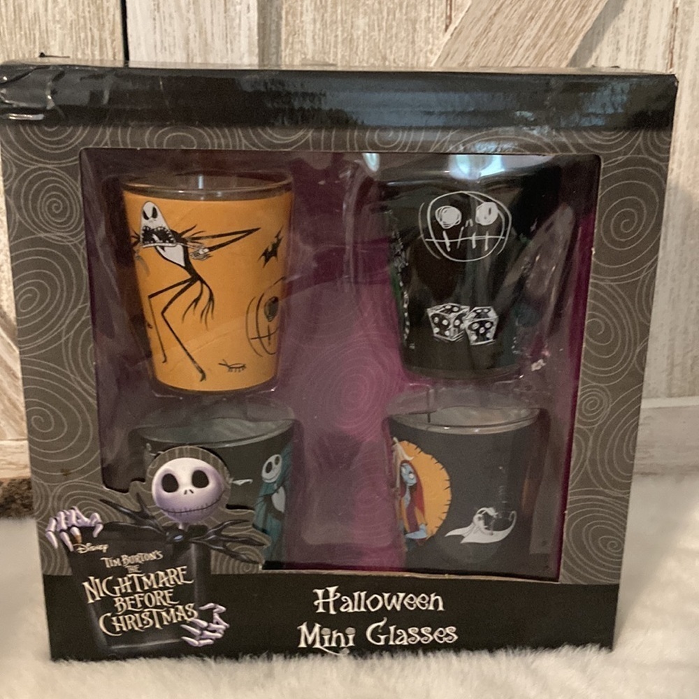 Disney The Nightmare Before Christmas Mini Glasses